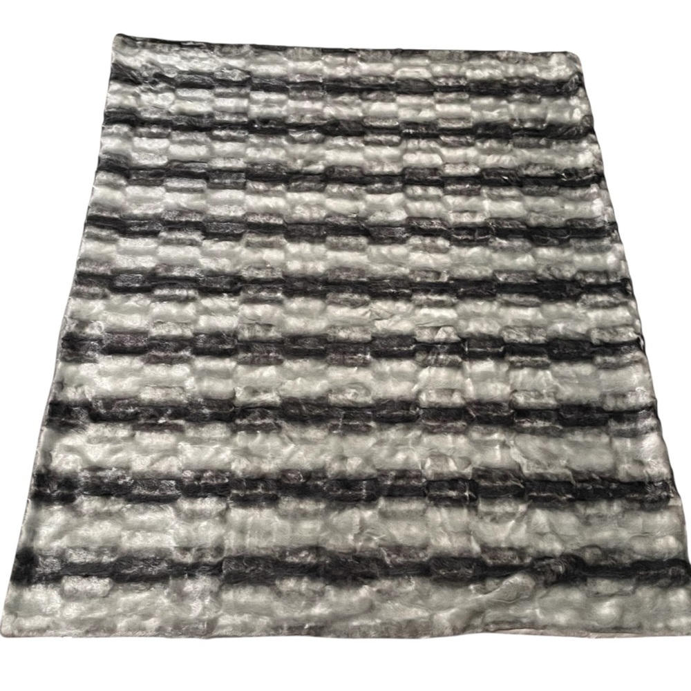 West Elm Ombre Throw Blanket Black Taupe Grey Faux Fur Chinchilla 47"x60"